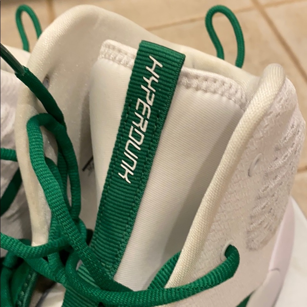 Nike Hyperdunk - image 2